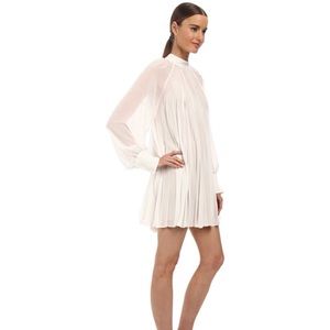 Vera Wang 100% silk ivory pleated dress sz 2